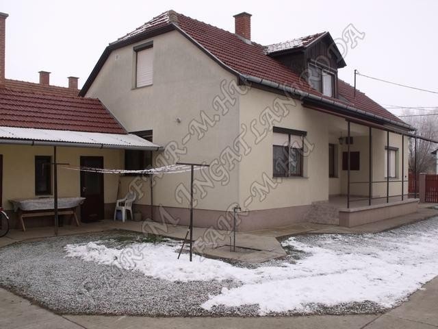 Eladó családi ház, Székkutason 14.9 M Ft, 4 szobás
