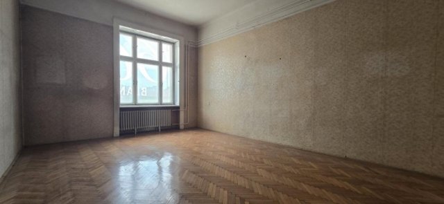 Eladó téglalakás, Budapesten, V. kerületben, Kálvin téren