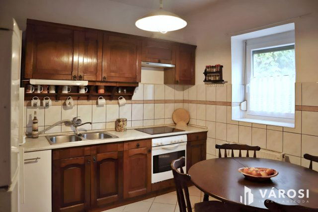 Eladó családi ház, Balatonmáriafürdőn 97 M Ft, 4 szobás