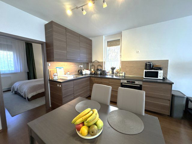 Eladó téglalakás, Budapesten, XIV. kerületben 95 M Ft, 3 szobás