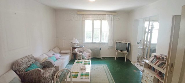 Eladó családi ház, Bezeréden 29.9 M Ft, 3+1 szobás