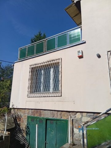 Eladó családi ház, Szentendrén 89.9 M Ft, 3 szobás