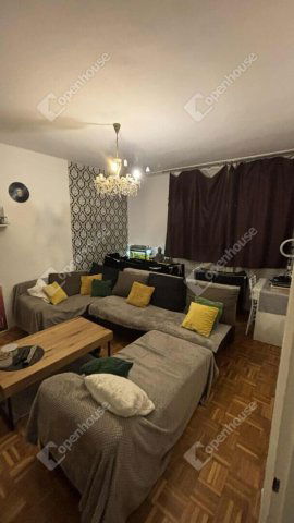 Eladó téglalakás, Szegeden 49.5 M Ft, 2 szobás