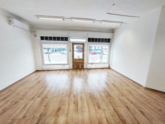Kiadó üzlethelyiség, Budapesten, XV. kerületben 250 E Ft / hó