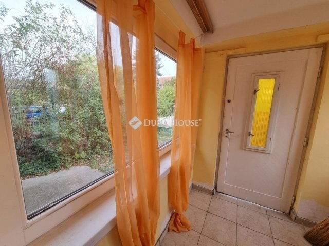 Eladó nyaraló, Gárdonyban 34.5 M Ft, 1 szobás