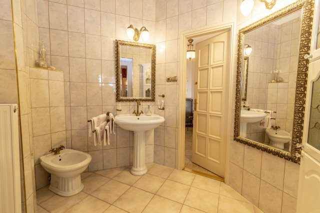 Eladó téglalakás, Budapesten, XI. kerületben 117 M Ft, 3 szobás