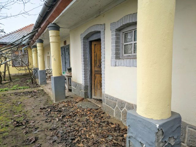 Eladó családi ház, Feldebrőn 14 M Ft, 2 szobás