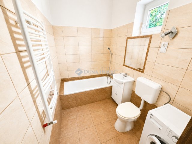 Eladó téglalakás, Debrecenben 37.99 M Ft, 2 szobás