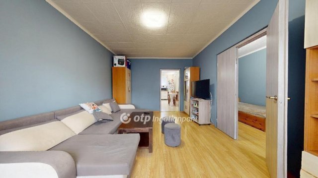Eladó panellakás, Miskolcon 35.9 M Ft, 2+1 szobás