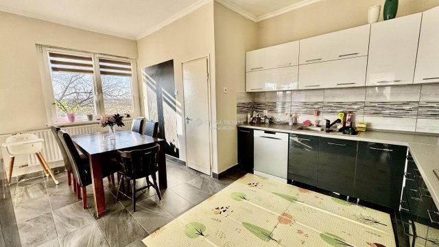 Eladó családi ház, Nyírbogdányon 48 M Ft, 4 szobás