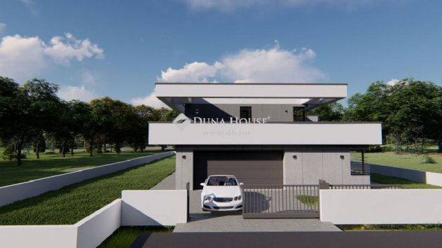 Eladó családi ház, Mogyoródon 550 M Ft, 7 szobás