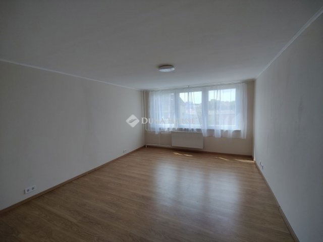 Eladó panellakás, Budapesten, X. kerületben 55.9 M Ft, 2 szobás