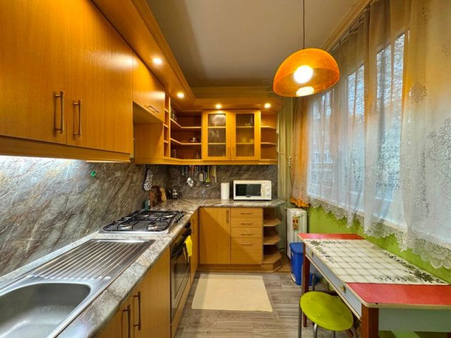 Eladó panellakás, Pécsett, Dóra utcában 43.9 M Ft, 2 szobás