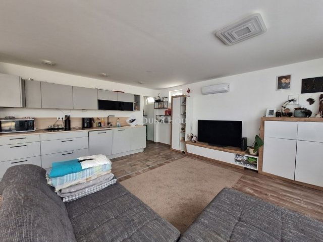 Eladó családi ház, Kőszegen 84.99 M Ft, 5 szobás