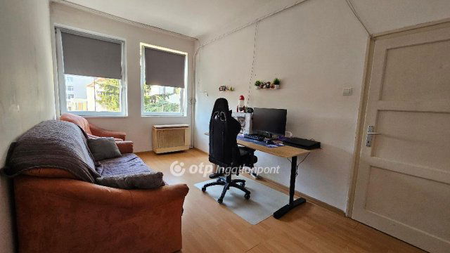 Eladó téglalakás, Egerben 56 M Ft, 2 szobás