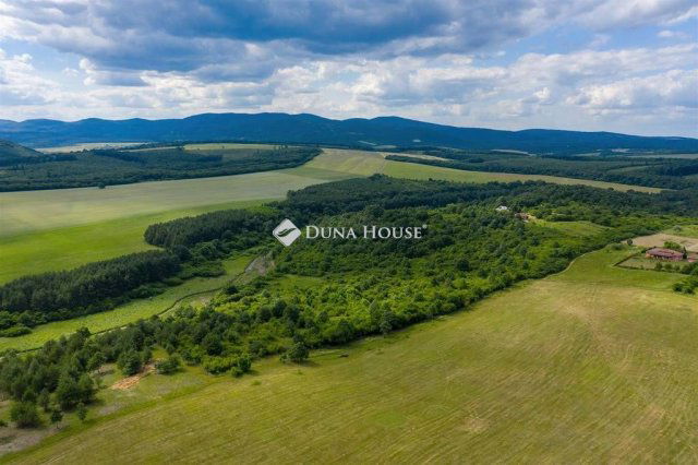 Eladó telek, Harsányban 399 M Ft / költözzbe.hu