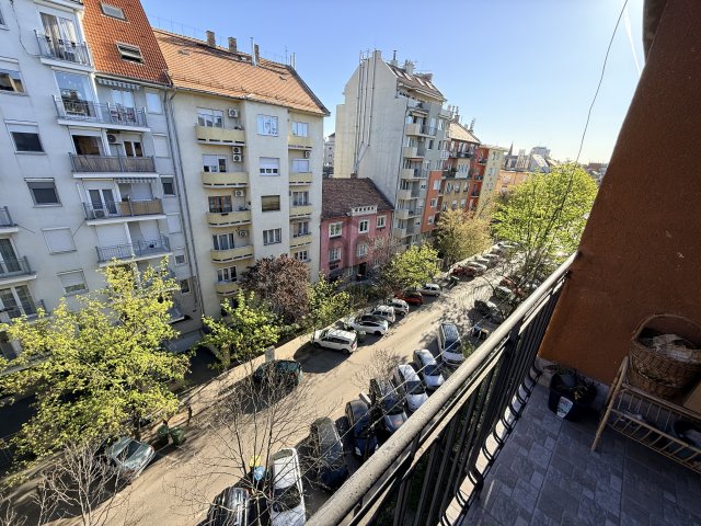 Eladó téglalakás, Budapesten, XI. kerületben, Ulászló utcában