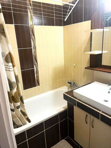 Kiadó téglalakás, albérlet, Debrecenben 190 E Ft / hó