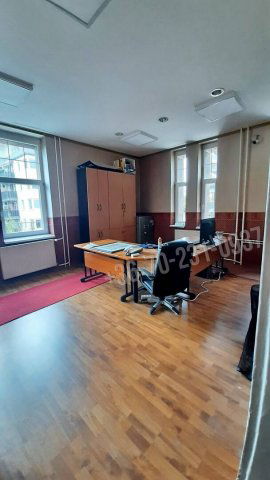 Eladó iroda, Budapesten, X. kerületben 849.9 M Ft, 10 szobás