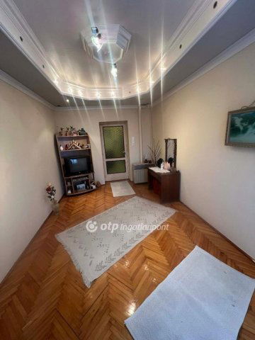 Eladó családi ház, Cegléden 69.9 M Ft, 3 szobás