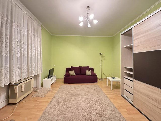 Kiadó téglalakás, albérlet, XIV. kerületben, Cházár András utcában