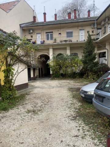 Eladó téglalakás, Kecskeméten 25.9 M Ft, 1 szobás