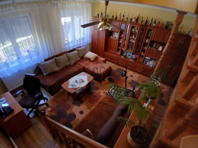 Eladó családi ház, Kabán 82.9 M Ft, 5 szobás