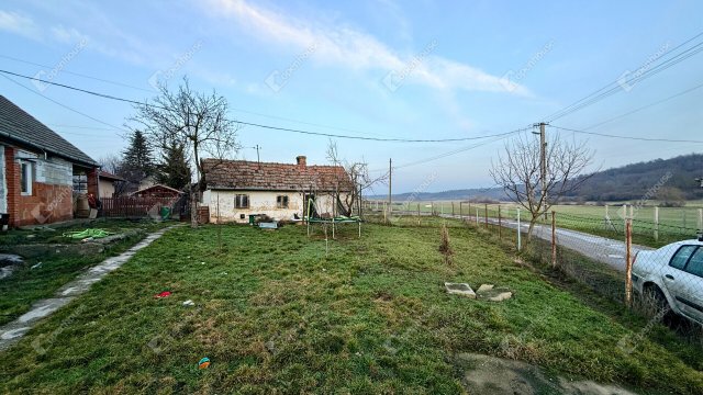Eladó családi ház, Pándon 19.9 M Ft, 3 szobás