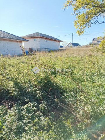 Eladó telek, Száron 20 M Ft / költözzbe.hu