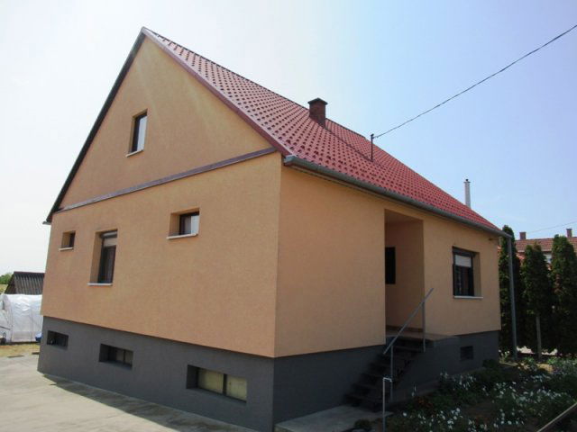 Eladó családi ház, Inárcson 67.7 M Ft, 3 szobás