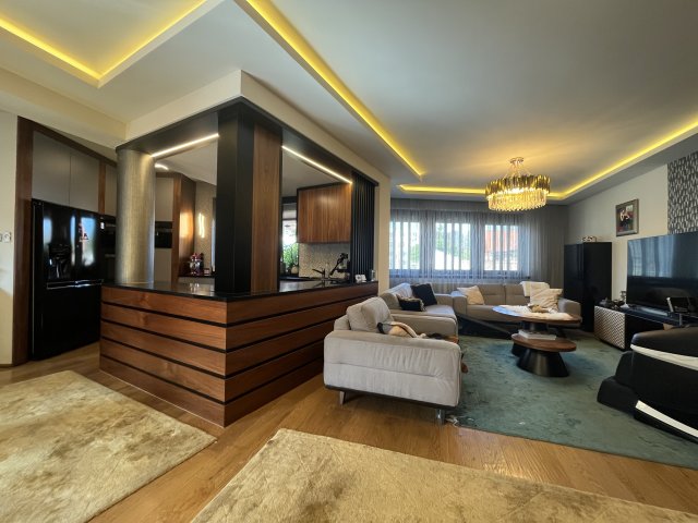 Eladó családi ház, Kecskeméten 269 M Ft, 5 szobás