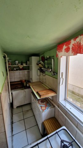 Eladó családi ház, Tatabányán 29 M Ft, 2 szobás