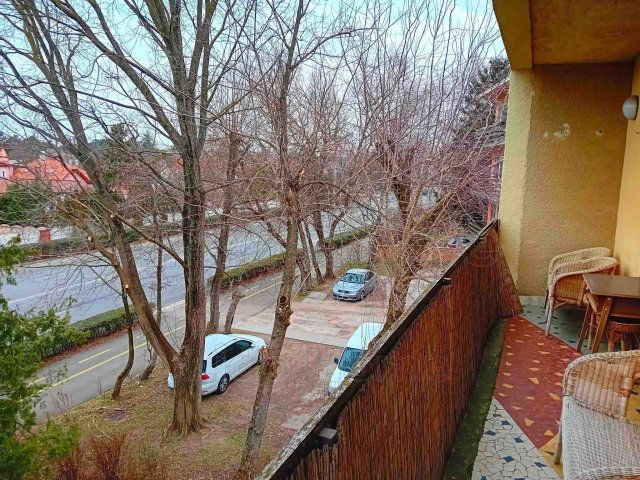 Eladó téglalakás, Siófokon 49.9 M Ft, 2 szobás