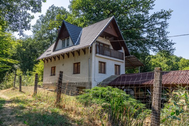 Eladó nyaraló, Varbón 65 M Ft, 2 szobás / költözzbe.hu