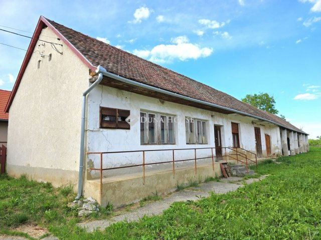 Eladó családi ház, Berkesden 8.99 M Ft, 4 szobás