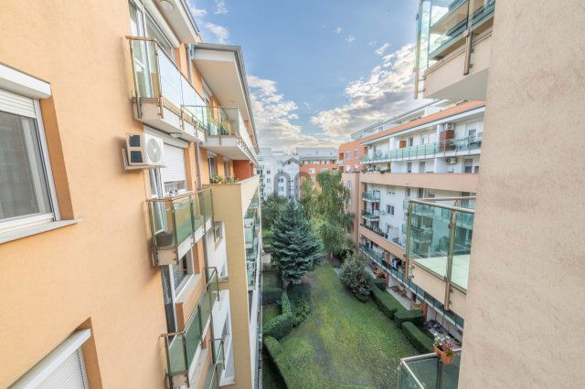 Eladó téglalakás, Budapesten, XI. kerületben 64.9 M Ft, 1 szobás