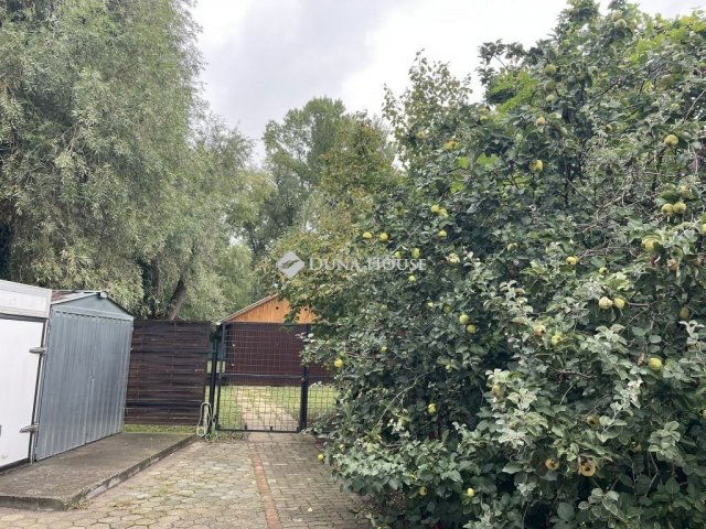 Eladó családi ház, Veresegyházon 159 M Ft, 3 szobás