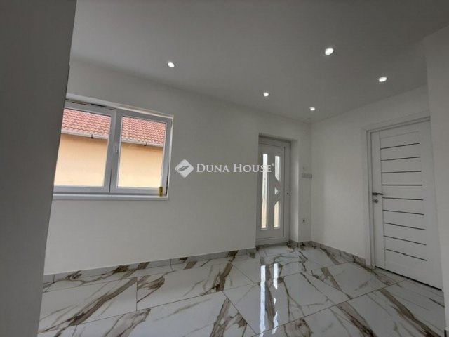 Eladó családi ház, Tápiószelén 44.9 M Ft, 3 szobás
