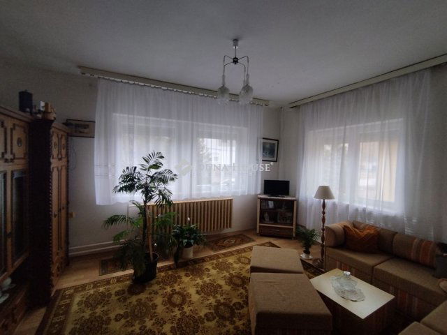 Eladó családi ház, Bajon 64.99 M Ft, 3 szobás
