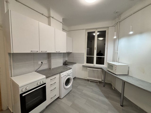 Kiadó téglalakás, albérlet, VIII. kerületben, Horváth Mihály téren