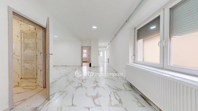 Eladó családi ház, Tiszabezdéden 23.9 M Ft, 3 szobás