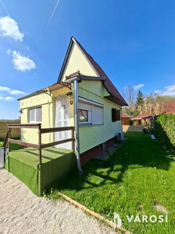 Eladó nyaraló, Tasson 15.9 M Ft, 2 szobás / költözzbe.hu