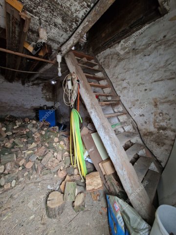 Eladó családi ház, Kisbéren 30 M Ft, 3 szobás