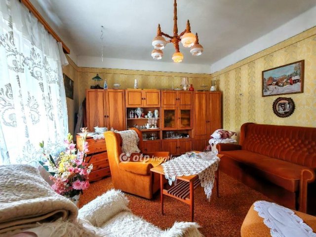 Eladó családi ház, Miskolcon 74.9 M Ft, 2 szobás