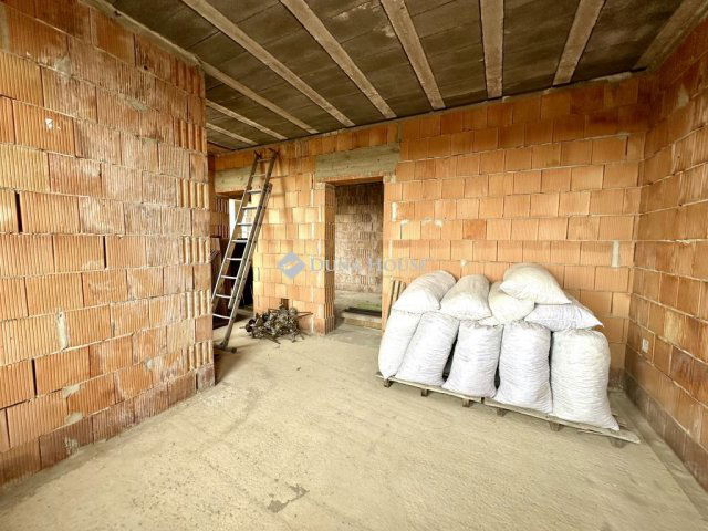 Eladó családi ház, Szentkirályon 55.99 M Ft, 4 szobás