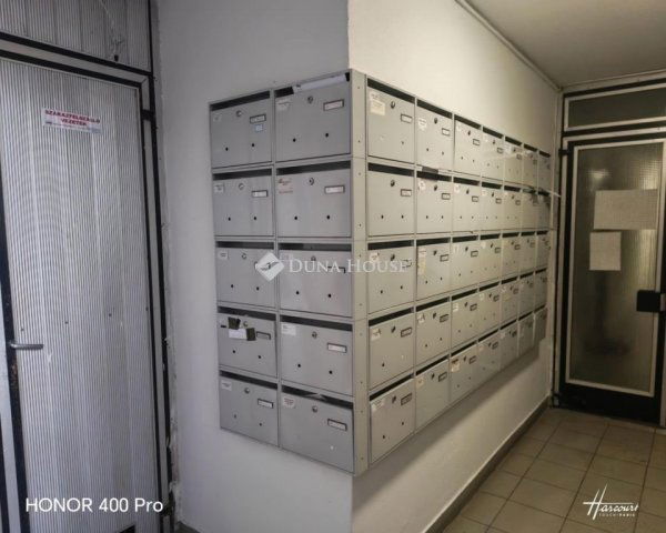 Eladó panellakás, Budapesten, XI. kerületben 76 M Ft, 2 szobás