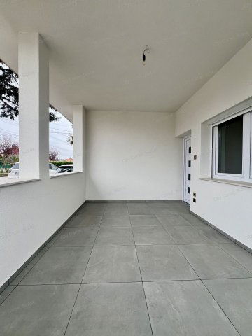 Eladó téglalakás, Balatonlelleén 64.99 M Ft, 2 szobás