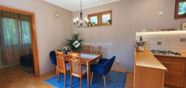 Eladó családi ház, Dunaharasztin 149 M Ft, 5 szobás