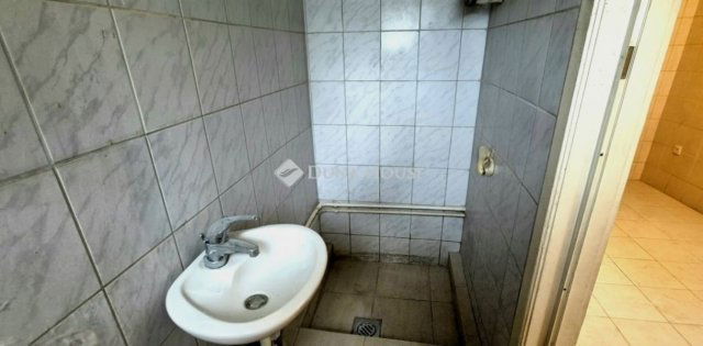 Eladó téglalakás, Budapesten, XVIII. kerületben 35 M Ft