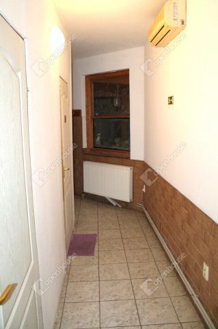 Eladó családi ház, Sárváron 49 M Ft, 3 szobás